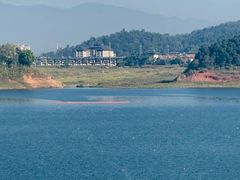 -孔雀湖生态旅游区