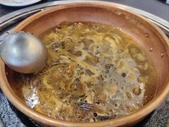 -阿山卓·野生菌火锅·纳西火塘烤肉