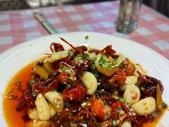 -捌贰虾蟹·江湖菜馆(江汉路店)
