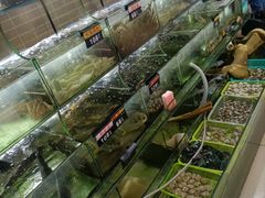 -覃记海鲜美食餐厅