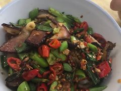 -红色湘菜馆(春风店)