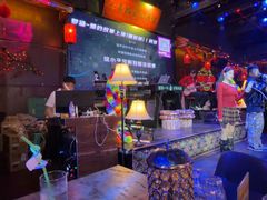 -喜鹊音乐酒馆(西街店)