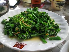 -瑞丰园庭院餐厅·白族传统家常菜