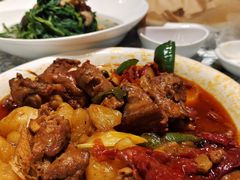 新疆大盘鸡-巴扎美食·新疆菜·西域歌舞表演餐厅(新疆大厦店)