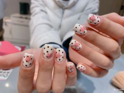 -米小兔美甲美睫