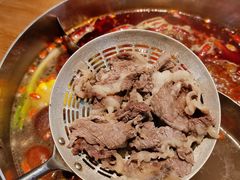 -来龍儿鲜切牛肉自助老火锅