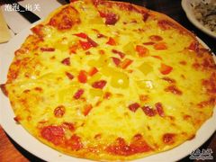 腊肠甜椒批萨-BISTROFIORE美伊娜(伊犁南路店)