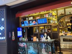 -钱小奴海鲜自助黑金店(杭州滨江龙湖店)