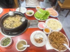 -菌之家·专业纯野生菌火锅·特色炒菌