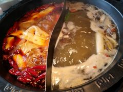 -三个四川人火锅(华联商厦店)