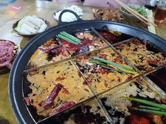 -正南齊北重庆老火锅(光华村直营店)