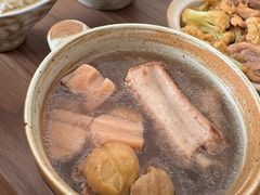 -鲸励母婴月嫂(望京店)
