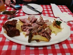 -1886德国汽车餐厅(外滩十六铺码头店)