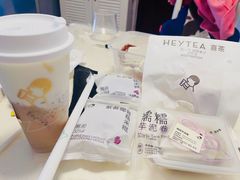 -喜茶(北京华贸购物中心店)