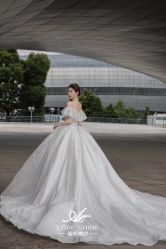 -LOVE SHINE婚纱·红鼎庄龙凤褂·妈妈装定制