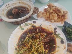 -老码头黑皮肘子锅包肉熏酱水饺(文政街店)
