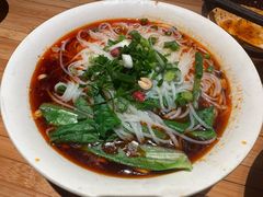 -周小波重庆小面·重庆名小吃(邹容路店)