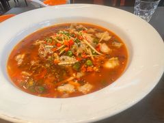 -川流不息·地道川菜·小龙虾(松东路店)