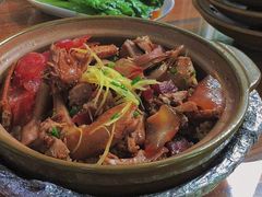鸽仔腊味煲仔饭-崖口煲仔饭
