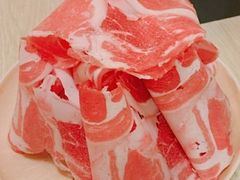 -洞庭洲·防空洞火锅·烧烤·铜锅涮肉(新百广场店)