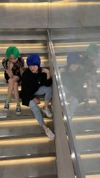 -变画·发型STUDIO