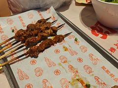 -肥肥虾庄·金牌油焖大虾(汉街SKP店)