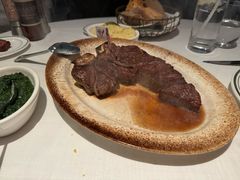 -Wolfgang’s Steakhouse 沃夫冈牛排馆(上海白玉兰广场店)