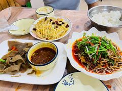 过桥毛肚-洪霞餐馆