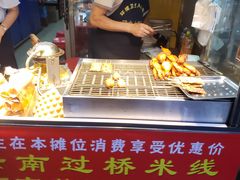 -泰龙城小吃街