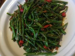 -伊喜饺子·烤鸭(五道口学院路店)