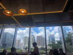 -大中华希尔顿酒店-念自助餐·嗨啤·小龙虾