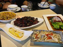 -藏地尼西黑陶餐馆.藏餐.酒馆
