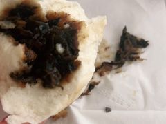 -白玉兰食品甜凤店(合生汇店)