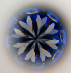 -威德钻石-克拉钻大本营(南京东路店)