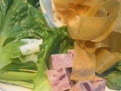 -唯爱KTV聚会餐厅(仙林东城汇店)