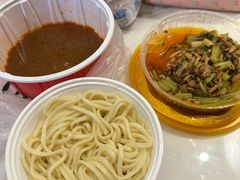 -方铲铲·成都板凳面(滨江银泰店)