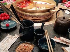 -湊湊火锅·茶憩(打浦桥日月光店)