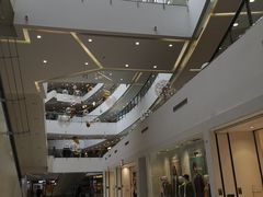 -浦江城市生活广场(江月路店)