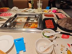 -海底捞火锅鲜切牛肉主题店(长寿路店)