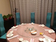 -镜泊湖酒家(兴华街金鼎店)