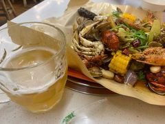 -老东镇啤酒屋海鲜加工·蒸汽海鲜·海鲜烧烤(台东店)