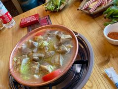 -阿婆情腊排骨火锅(金虹路店)