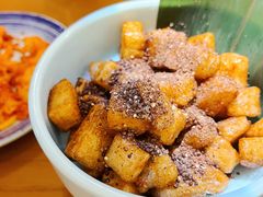 -包整·丝娃娃(一览甲秀楼风景店)