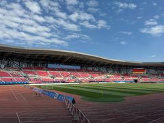 -大连普湾体育场