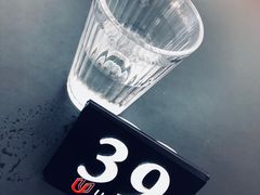 -UNI UNI(环亚凯瑟琳店)