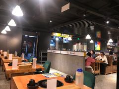 -肥肥虾庄·金牌油焖大虾(杨园滨江时代walk店)