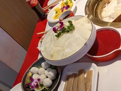 -欠火锅·水牛毛肚·团建聚餐·生日宴(何山路店)