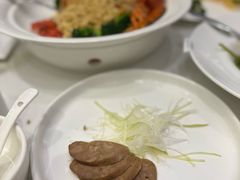 -万龙洲海鲜(大兴绿地缤纷城店)