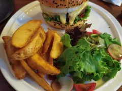 招牌牛肉汉堡-UPPER KITCHEN(延安路店)