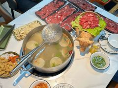 -刘少华贵州小黄牛·鲜牛肉火锅(总店)
